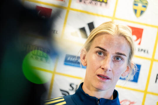 Sofia Jakobsson is being interviewed
