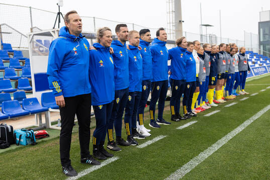 Head coach Martin Qvarmans Möller and assistant coach