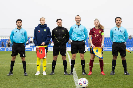 Emma Östlund of Sweden and Valesca Ampoorter of Belgium