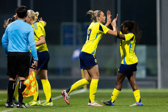 Tuva Ölvestad and Monica Jusu Bah of Sweden