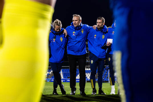 Head coach Martin Qvarmans Möller of Sweden