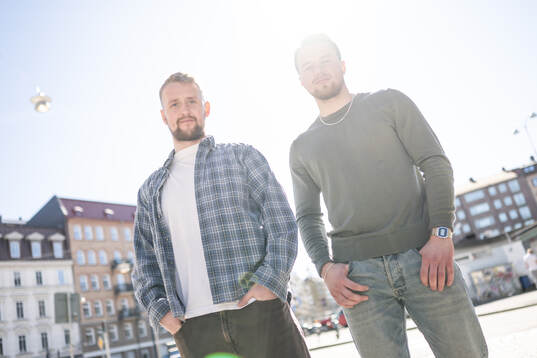 Frölundas Linus Weissbach och Pixbos Oskar Weissbach