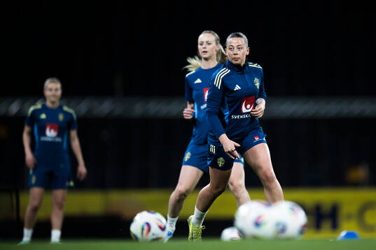 Cornelia Kapocs of the Swedish women's national football