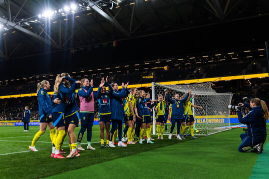 Players of Sweden celebrate