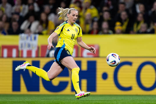 Stina Blackstenius of Sweden