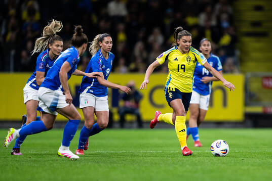 Emma Severini of Italy and Johanna Rytting Kaneryd of Sweden