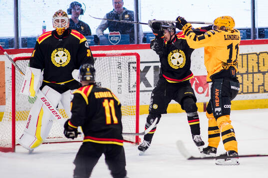 Brynäs Johannes Kinnvall och Skellefteås Max Lindholm
