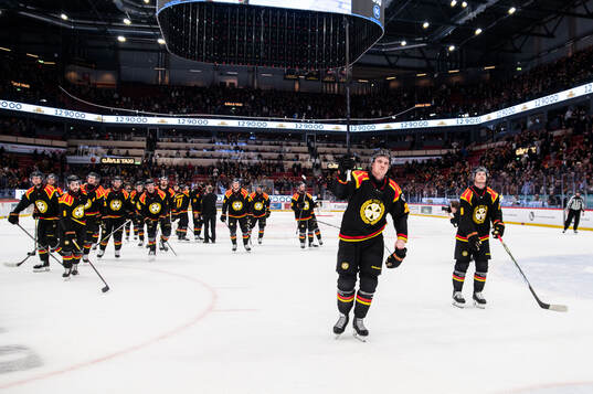 Brynäs Jakob Silfverberg jublar