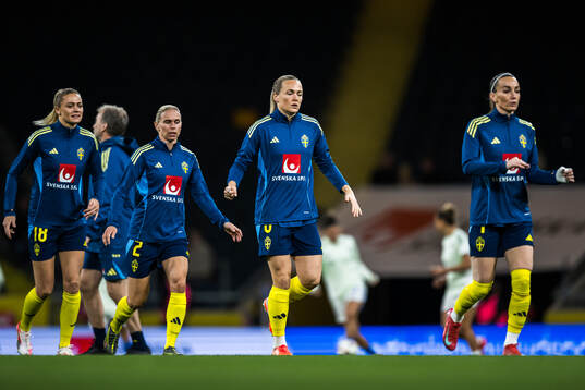 Jonna Andersson, Magdalena Eriksson and Kosovare Asllani of