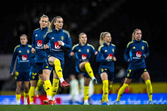 Kosovare Asllani of Sweden