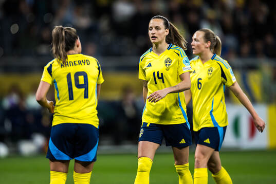 Johanna Rytting Kaneryd, Nathalie Björn and Magdalena