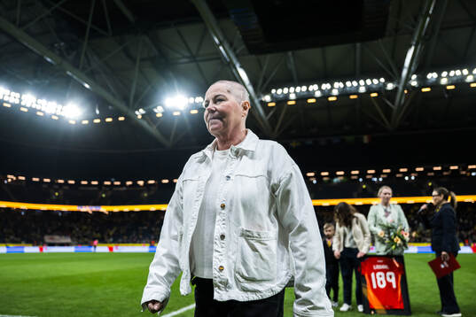 Marika Domanski Lyfors as former national team goalkeeper