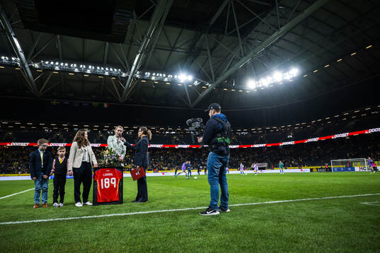 Former national team goalkeeper Hedvig Lindahl is