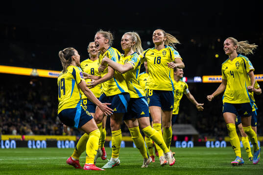 Filippa Angeldahl of Sweden celebrates with team mates