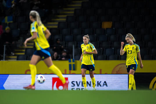 Filippa Angeldahl and Rebecka Blomqvist of Sweden look