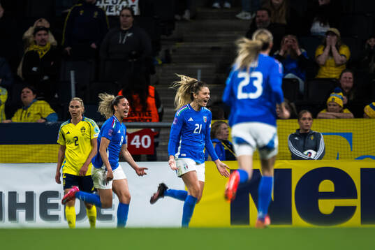 Michela Cambiaghi of Italy celebrates