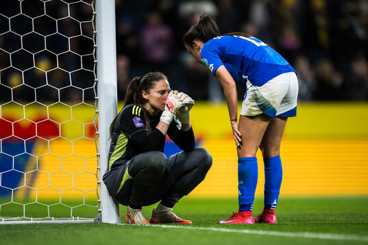 Laura Giuliani of Italy looks dejected