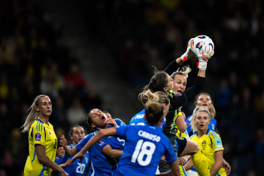 Goalkeeper Laura Giuliani of Italy and Magdalena Eriksson