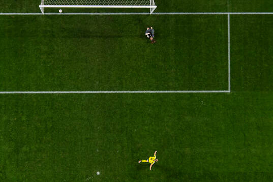 Fridolina Rolfö of Sweden celebrates