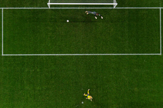 Fridolina Rolfö of Sweden scores the 3-2 goal behind
