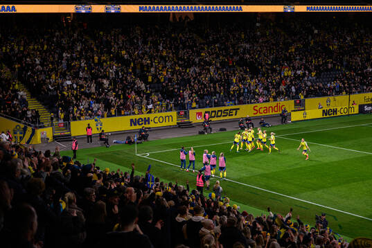 Filippa Angeldahl of Sweden celebrates with team mates