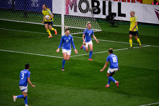 Michela Cambiaghi of Italy celebrates