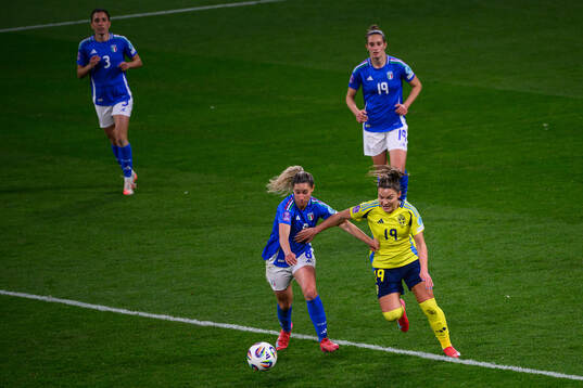 Emma Severini of Italy and Johanna Rytting Kaneryd of Sweden