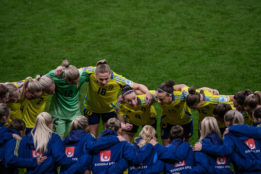 Kosovare Asllanil of Sweden