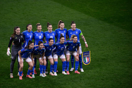 Players of Italy pose for a team photo