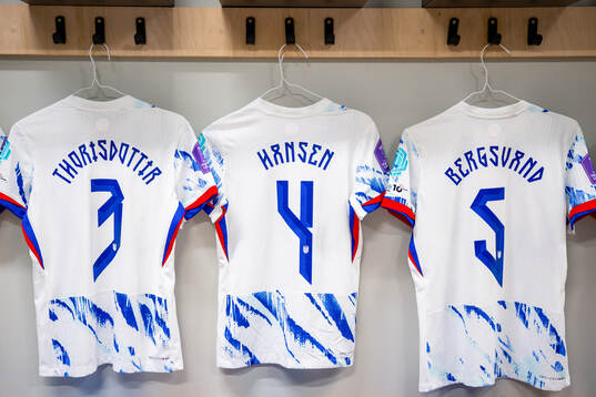 The kits of Maria Thorisdottir, Tuva Hansen and Guro