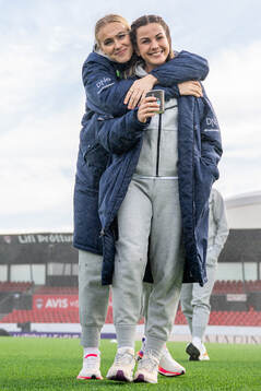 Goalkeeper Selma Panengstuen and Tuva Hansen of Norway