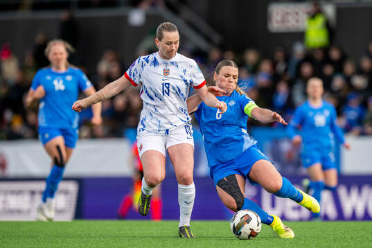 Elisabeth Terland of Norway and Ingibjörg Sigurdardottir