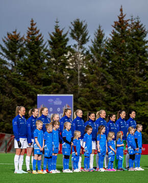 Mathilde Harviken, Synne Sofie Kinden Jensen, Karina