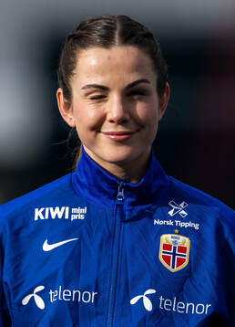 Tuva Hansen of Norway line up