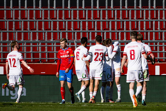Sandvikens IFs William Thellsson jublar