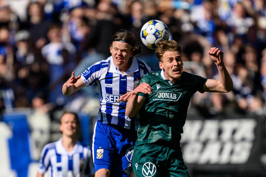 IFK Göteborgs Kolbeinn Thordarson och Halmstads Villiam