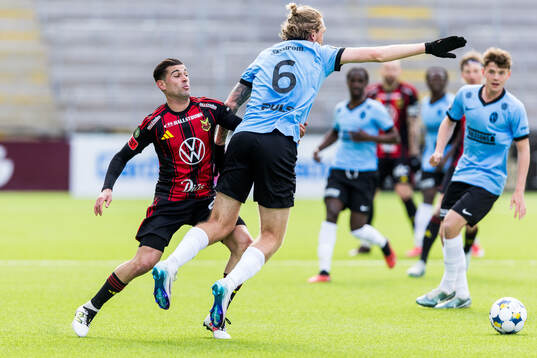 Östersunds Ahmed Bonnah och Landskronas Hampus Näsström