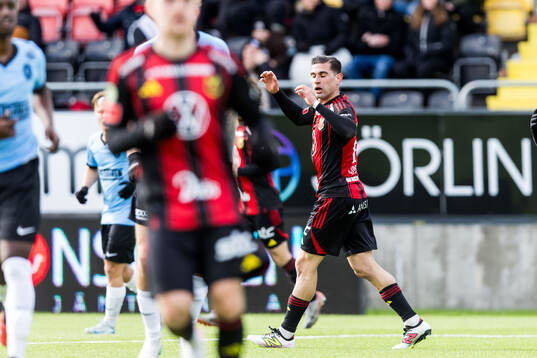 Östersunds Ahmed Bonnah deppar