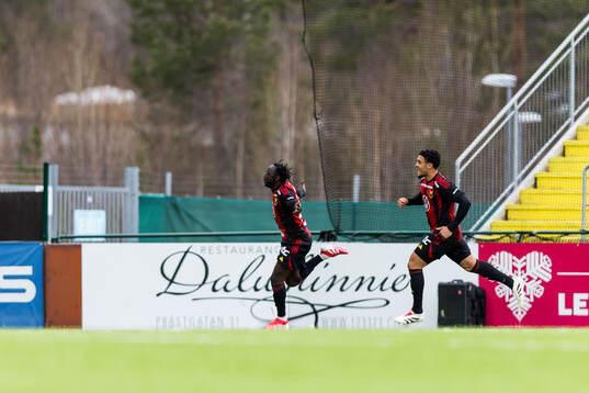 Östersunds Kalipha Jawla jublar