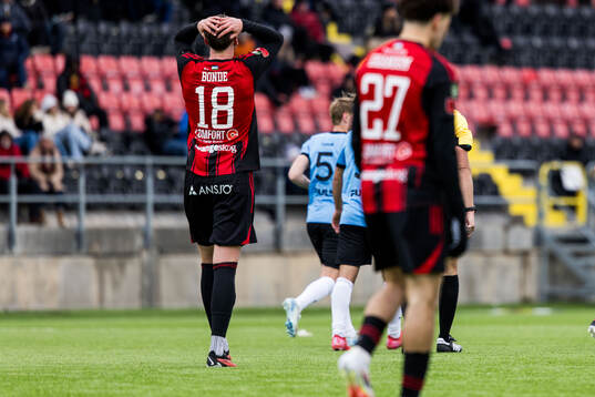 Östersunds Philip Bonde deppar