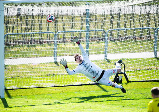 Karlskronas målvakt chanslös på en straffspark, 2-4, i