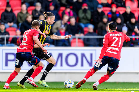 Häckens Amor Layouni, Östers Ivan Kricak och Lukas