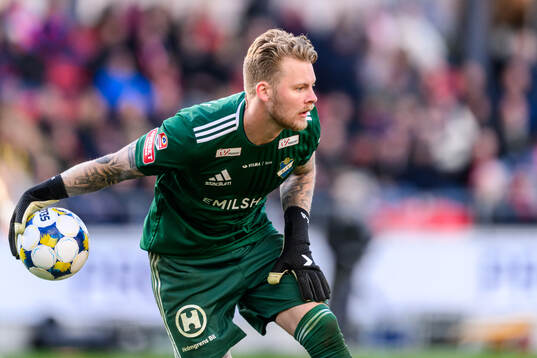 Östers målvakt Robin Wallinder