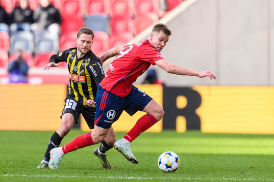 Häckens Adam Lundkvist och Östers Matias Tamminen