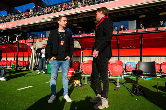 Östers klubbdirektör Jens Magnusson och tillförordnad