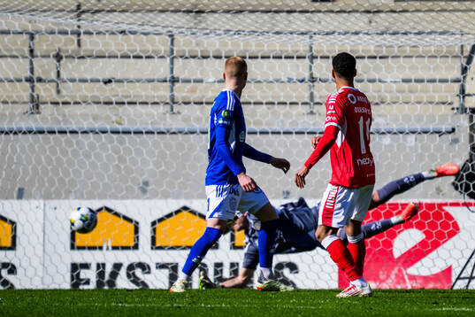 Kalmars Anthony Olusanya gör här 1-0