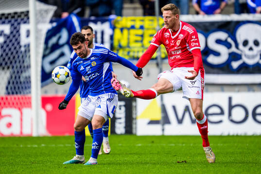 GIF Sundsvalls Marcelo Palomino och Kalmars Lars Sætra