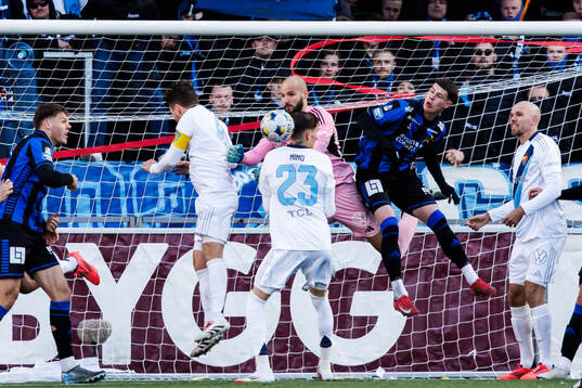 Djurgårdens målvakt Filip Manojlovic