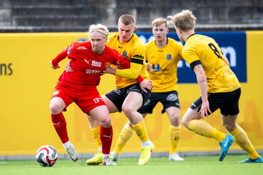 Lund BKs Aleandro Wihlborg Costa jublar