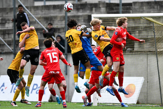 Lund BKs Aleandro Wihlborg Costa jublar